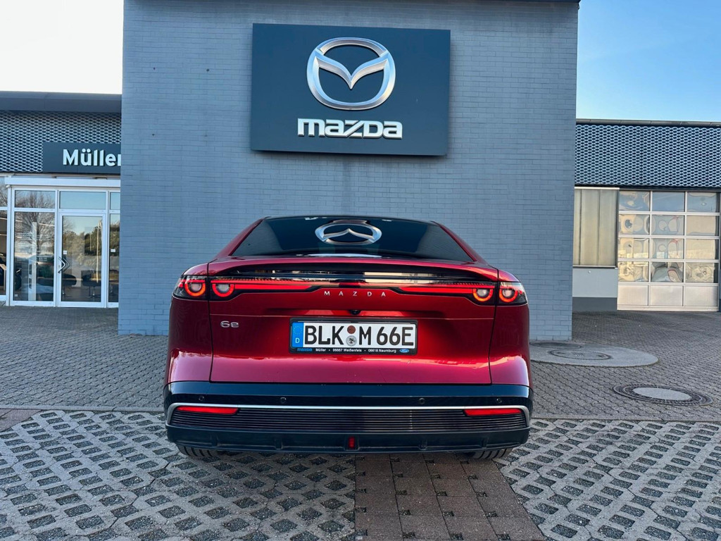 Mazda 6e