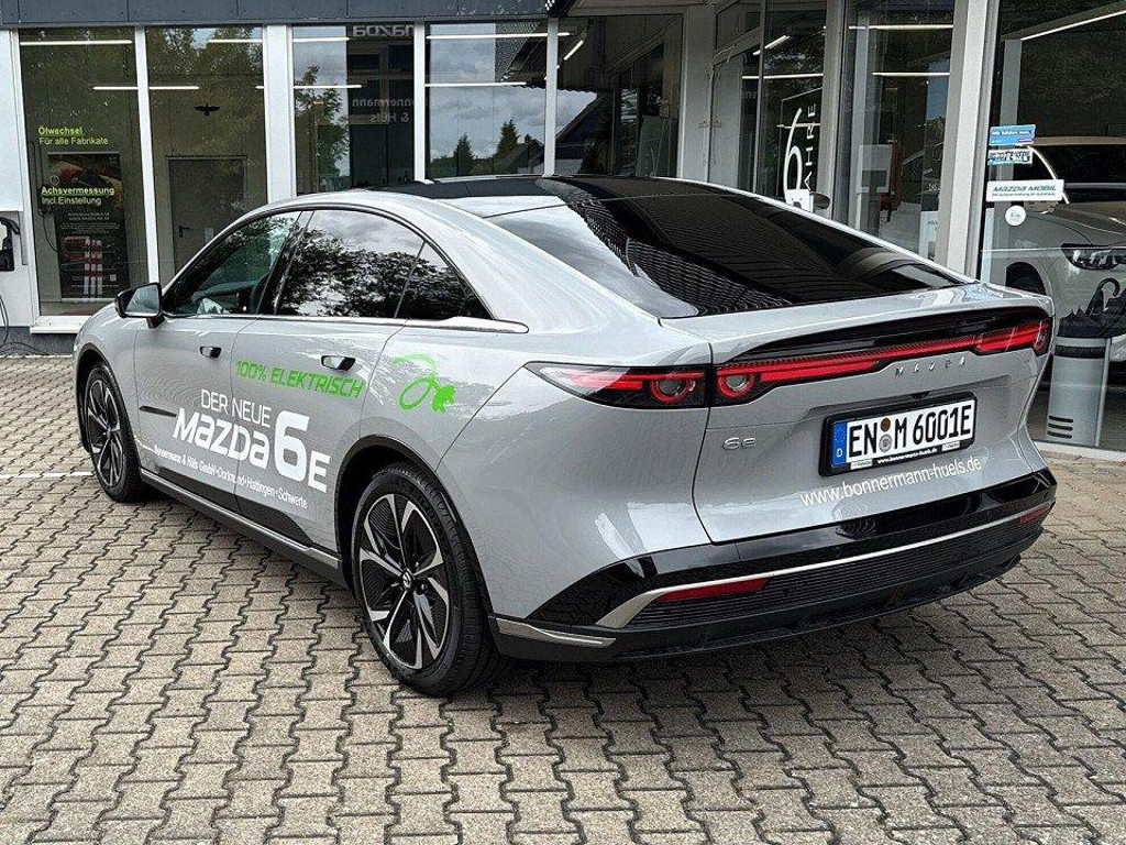 Mazda 6e