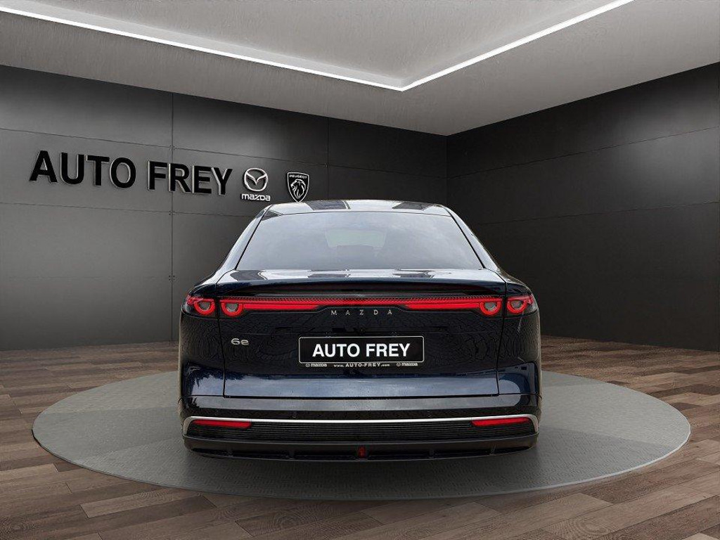 Mazda 6e