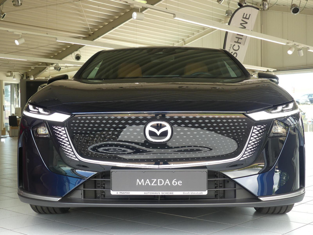 Mazda 6e