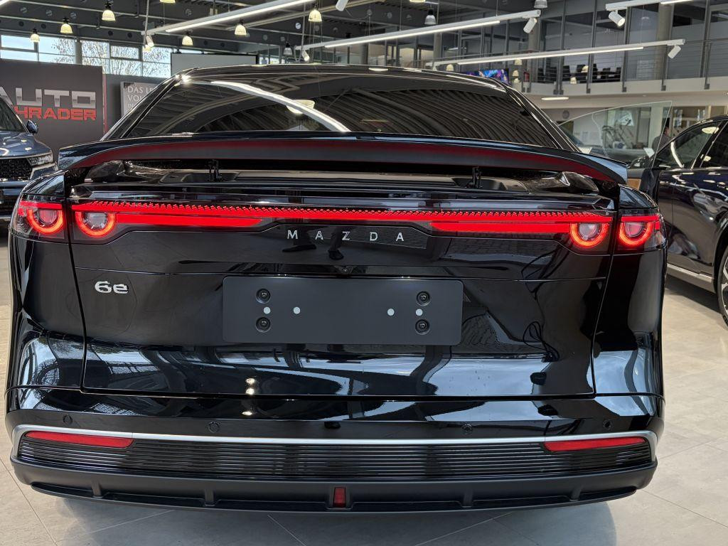 Mazda 6e