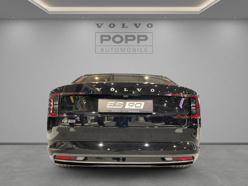 Volvo ES90