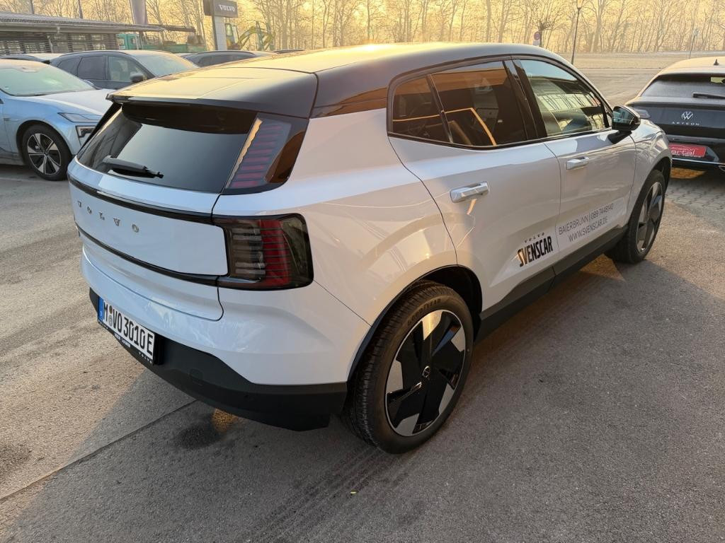Volvo EX30