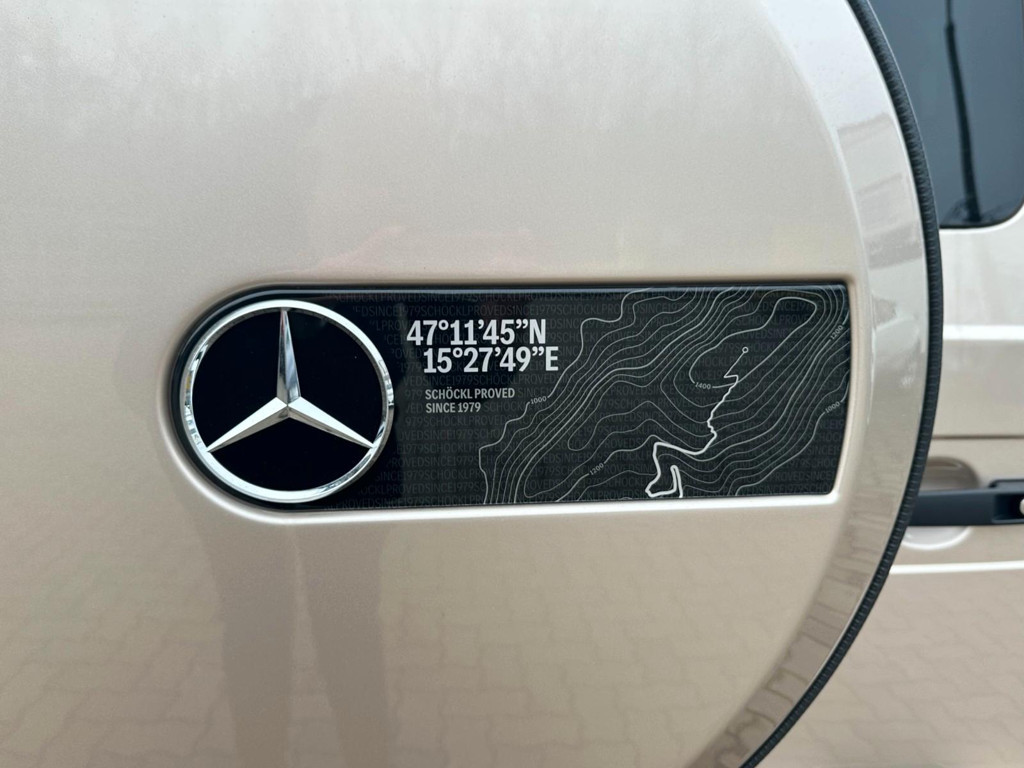 Mercedes-Benz G-Klasse