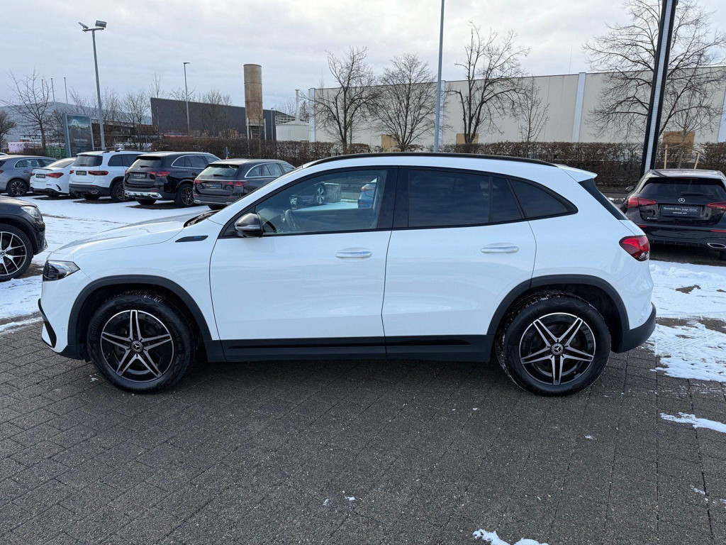 Mercedes-Benz EQA