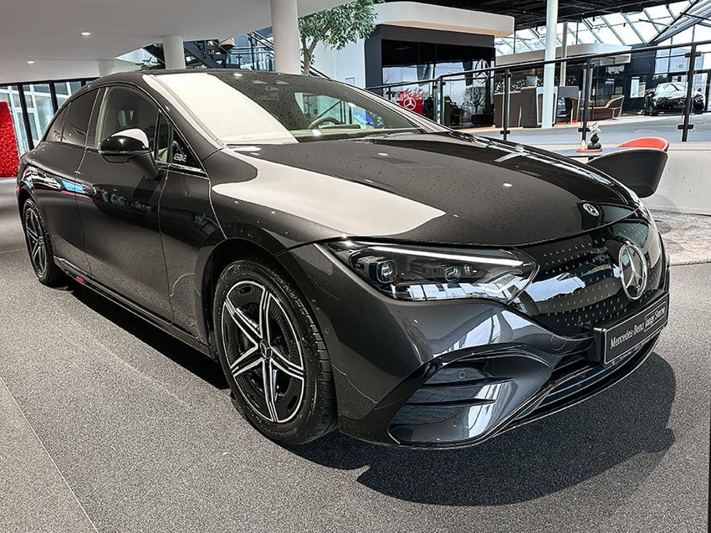 Mercedes-Benz EQE