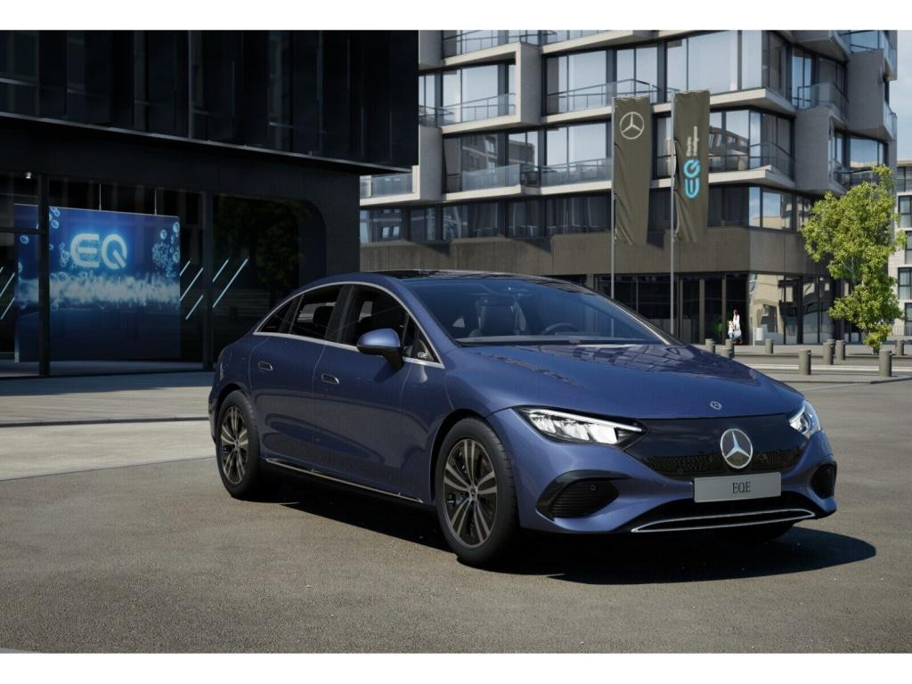 Mercedes-Benz EQE