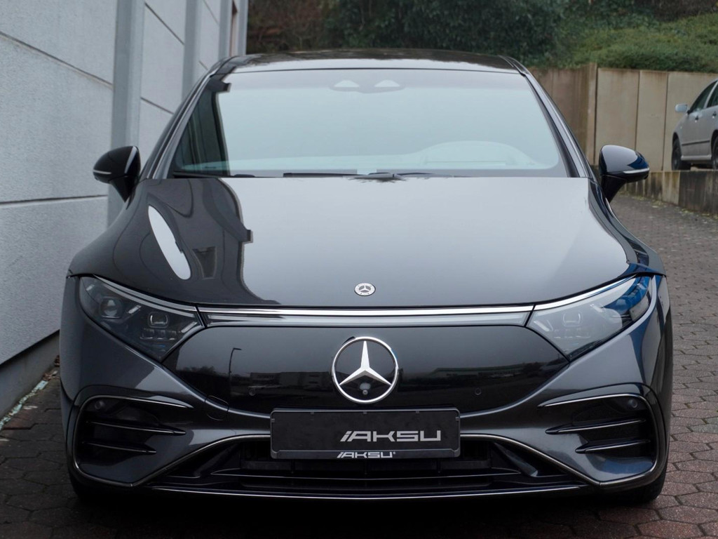 Mercedes-Benz EQS