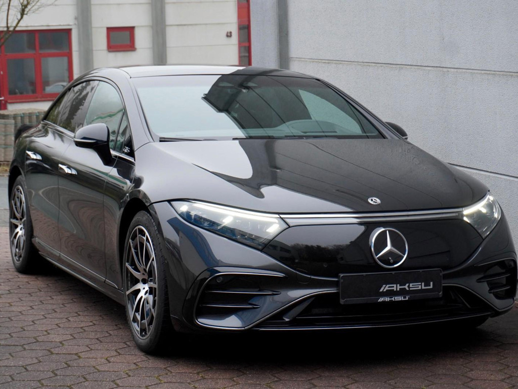 Mercedes-Benz EQS