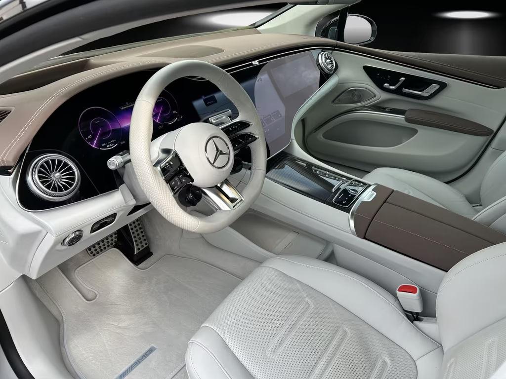 Mercedes-Benz EQS