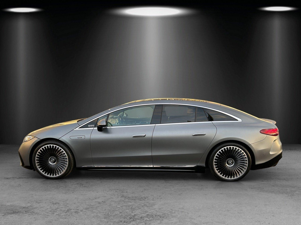 Mercedes-Benz EQS