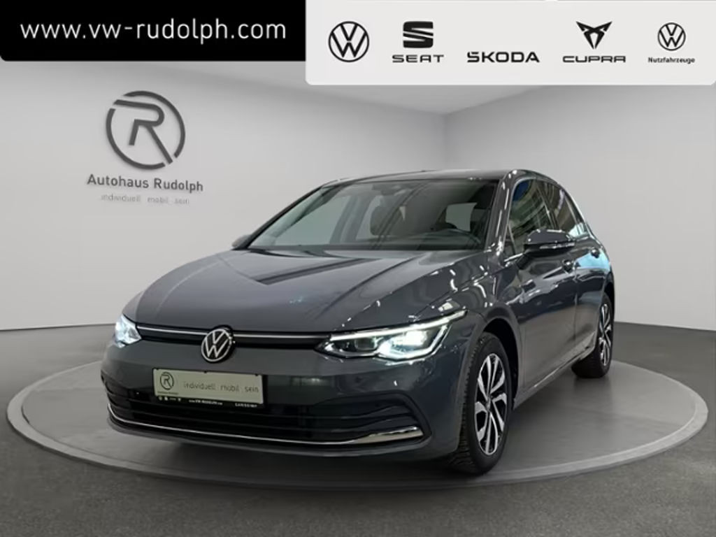 Volkswagen Golf 2022 Benzine