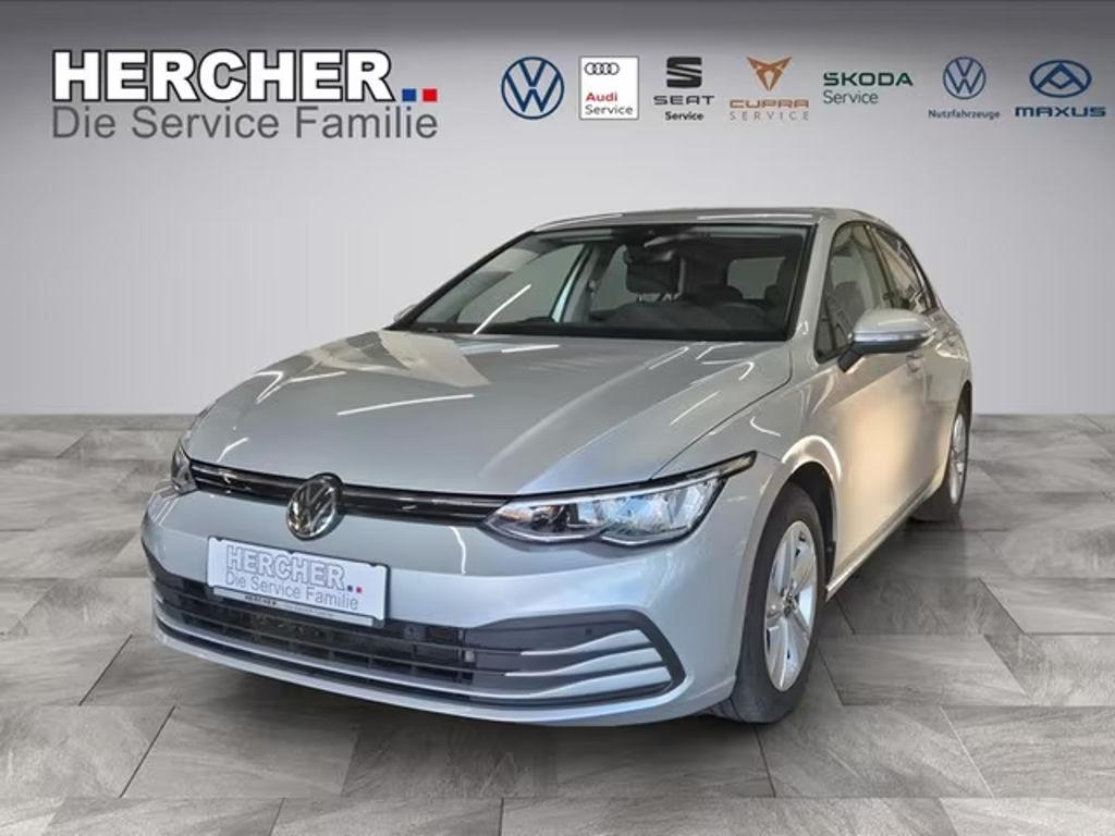 Volkswagen Golf 2023 Benzine