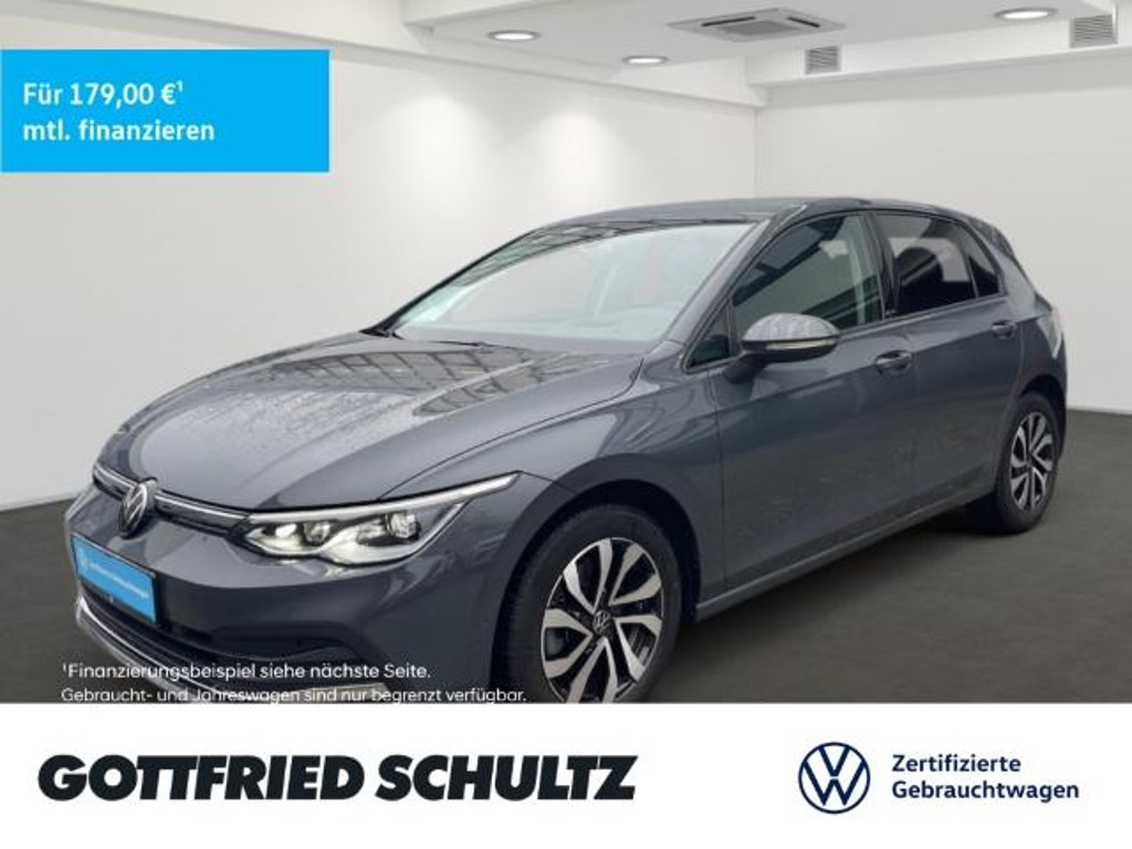 Volkswagen Golf 2023 Benzine