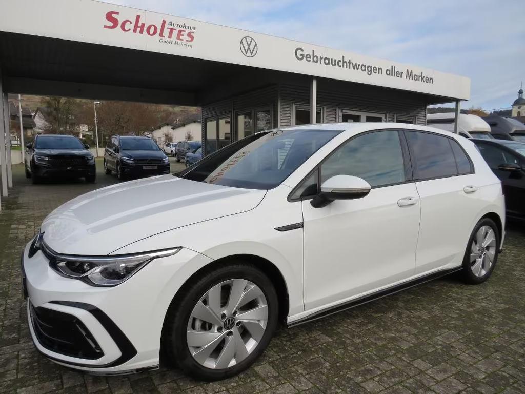 Volkswagen Golf 2022 Benzine