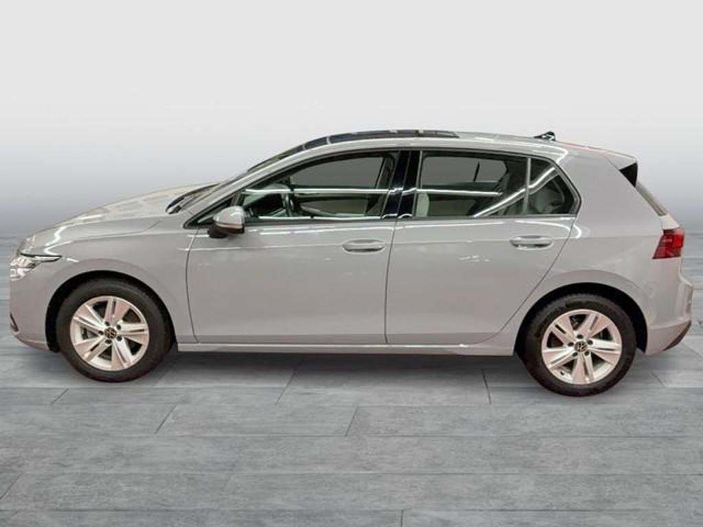 Volkswagen Golf 2023 Benzine