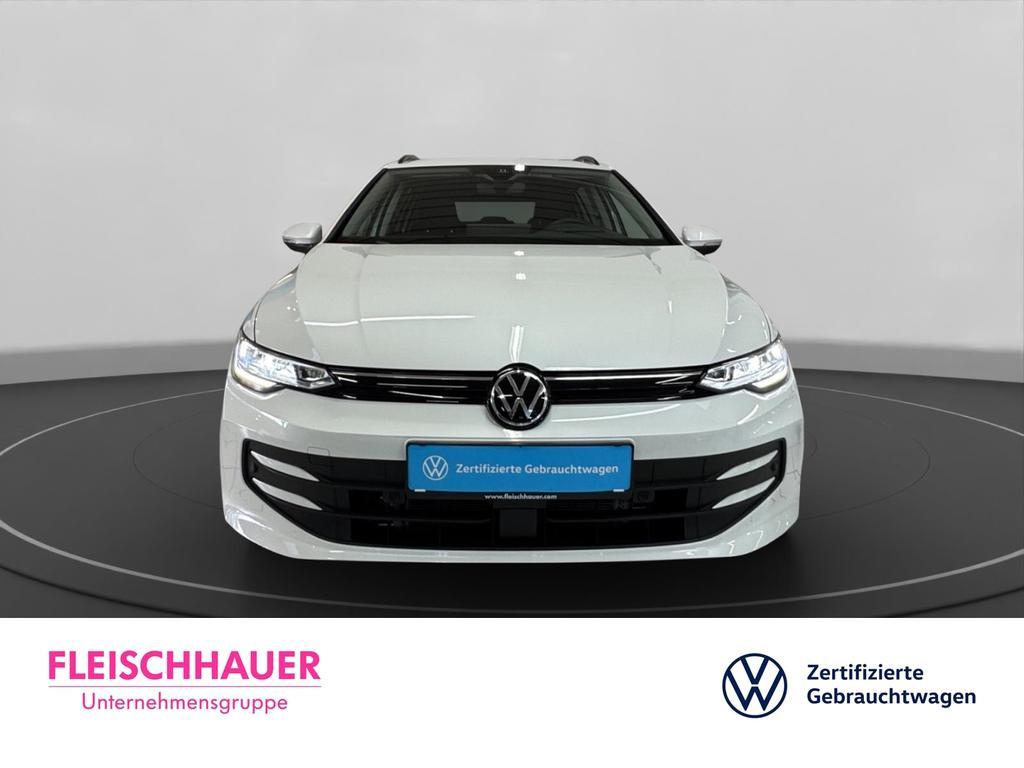 Volkswagen Golf 2024 Benzine