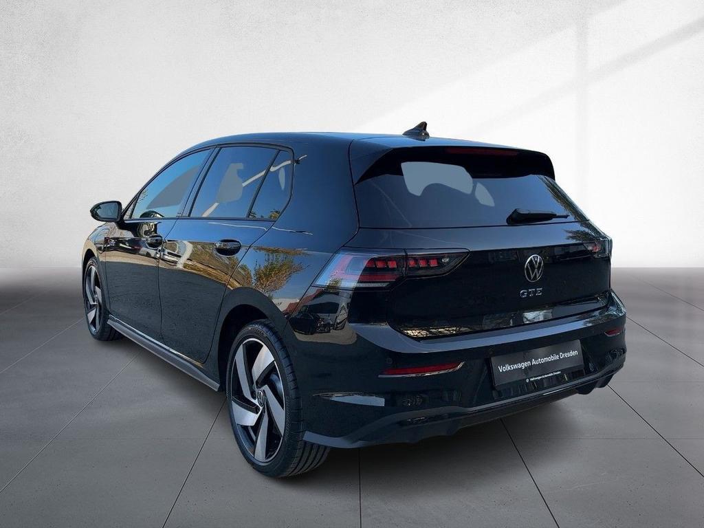 Volkswagen Golf 2025 Hybride Benzine