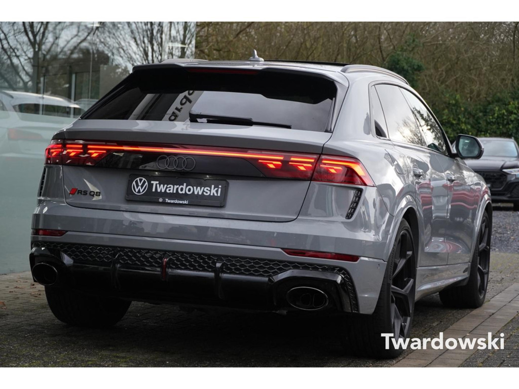 Audi RS Q8