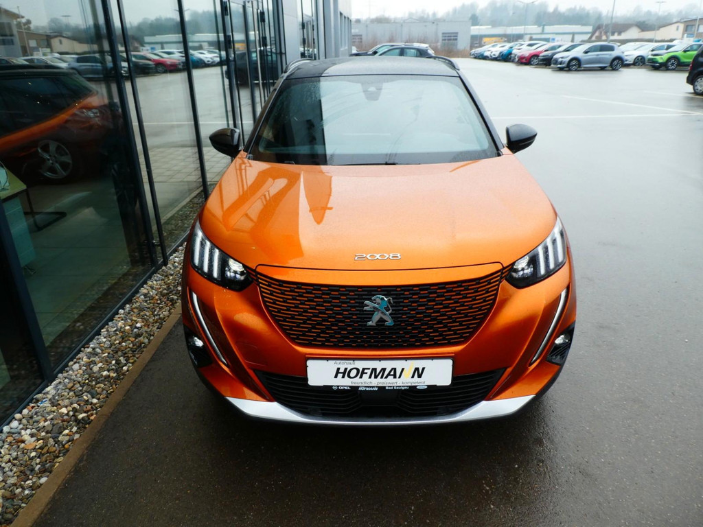 Peugeot e-2008