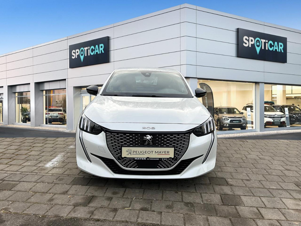 Peugeot e-208