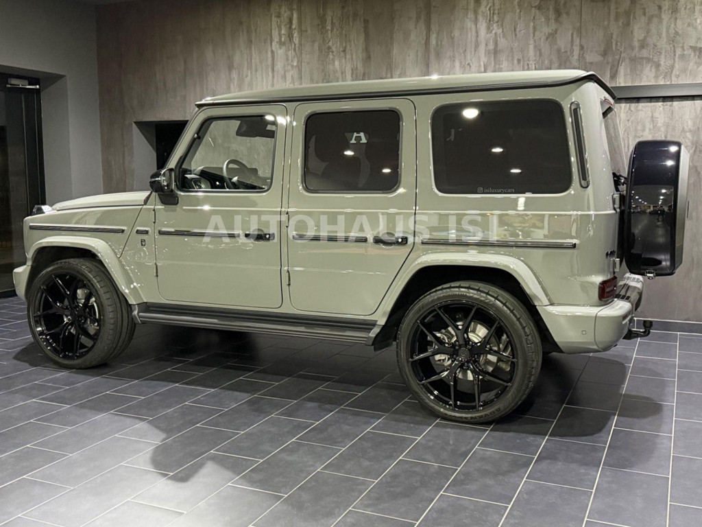Mercedes-Benz G-Klasse