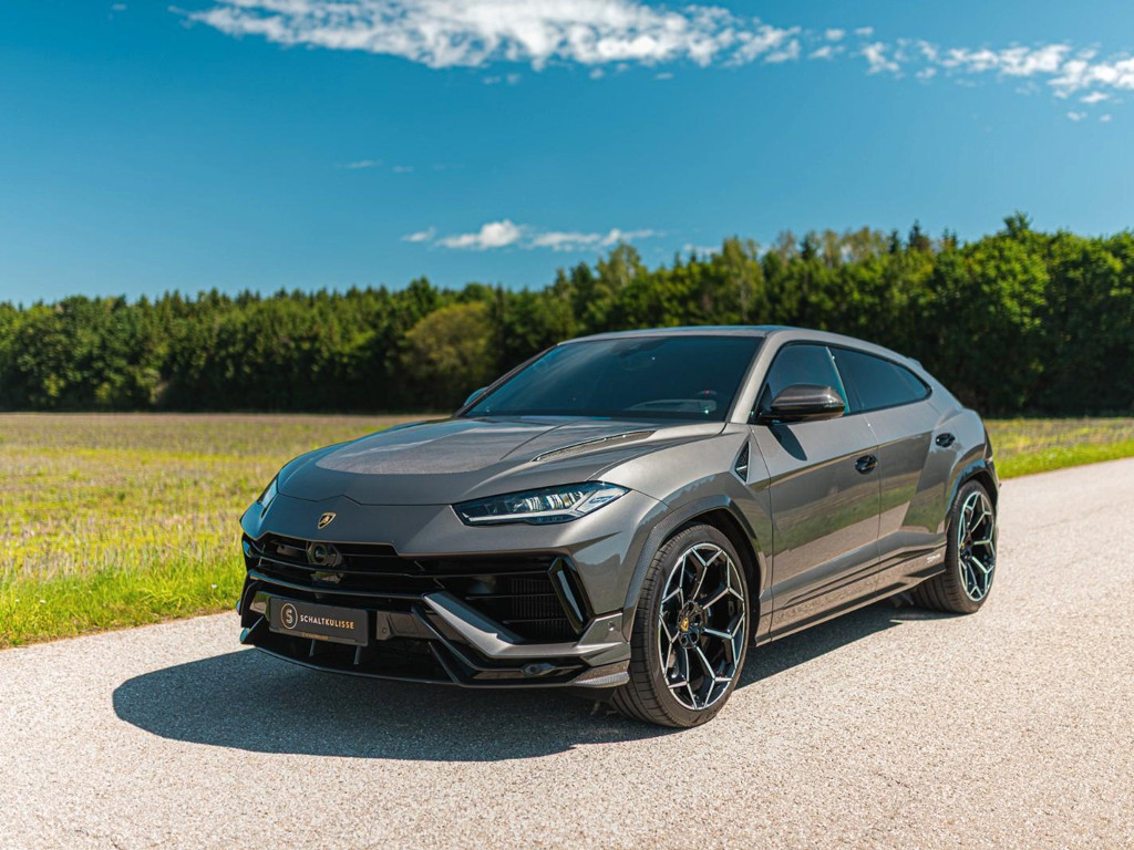 Lamborghini Urus 2023 Benzine