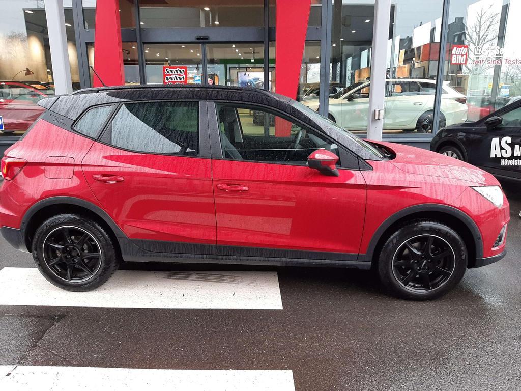 Seat Arona