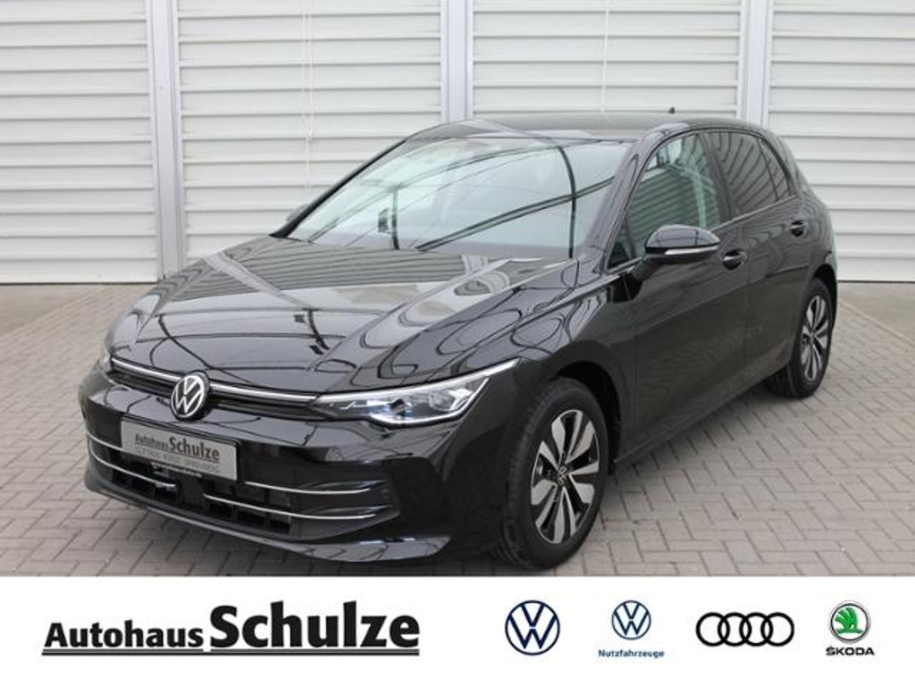 Volkswagen Golf 2025 Benzine