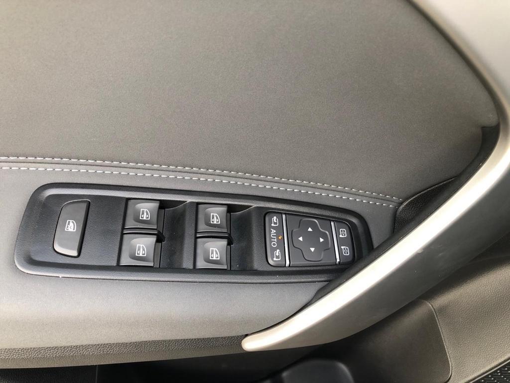 Mercedes-Benz EQT