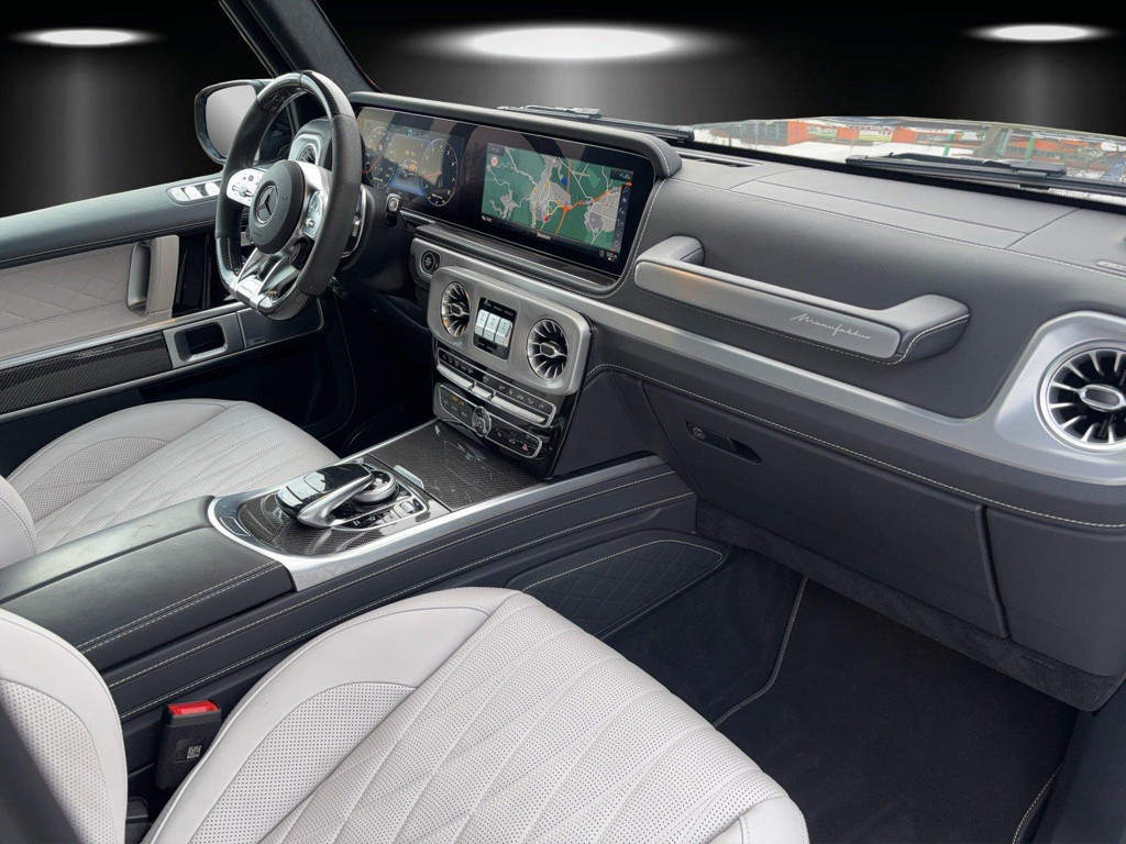 Mercedes-Benz G-Klasse