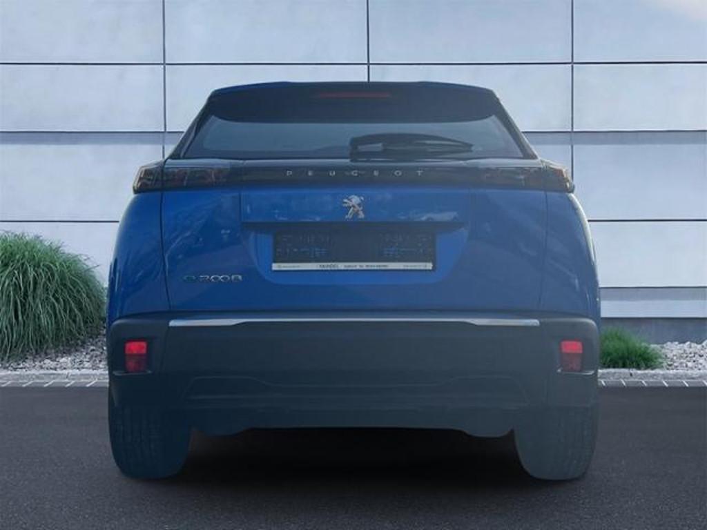 Peugeot e-2008