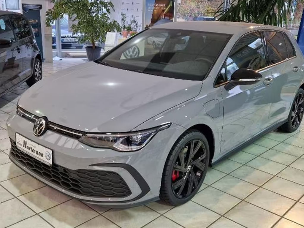 Volkswagen Golf 2022 Hybride Benzine
