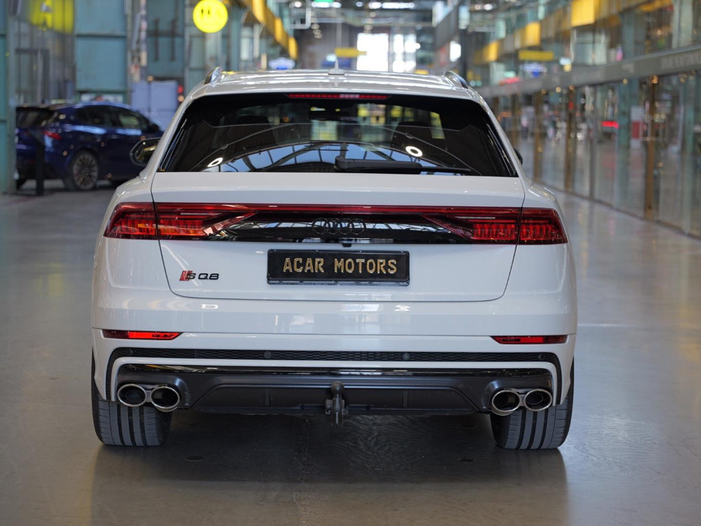 Audi SQ8