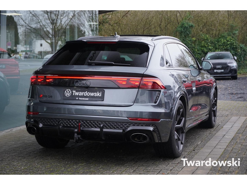 Audi RS Q8