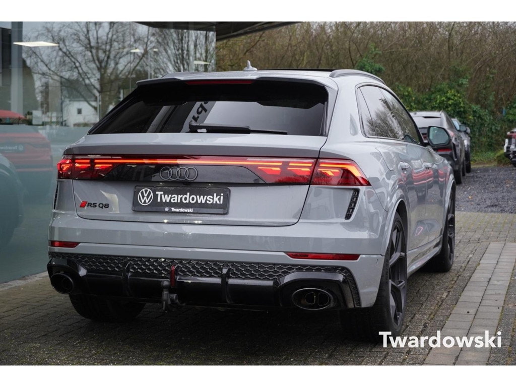 Audi RS Q8