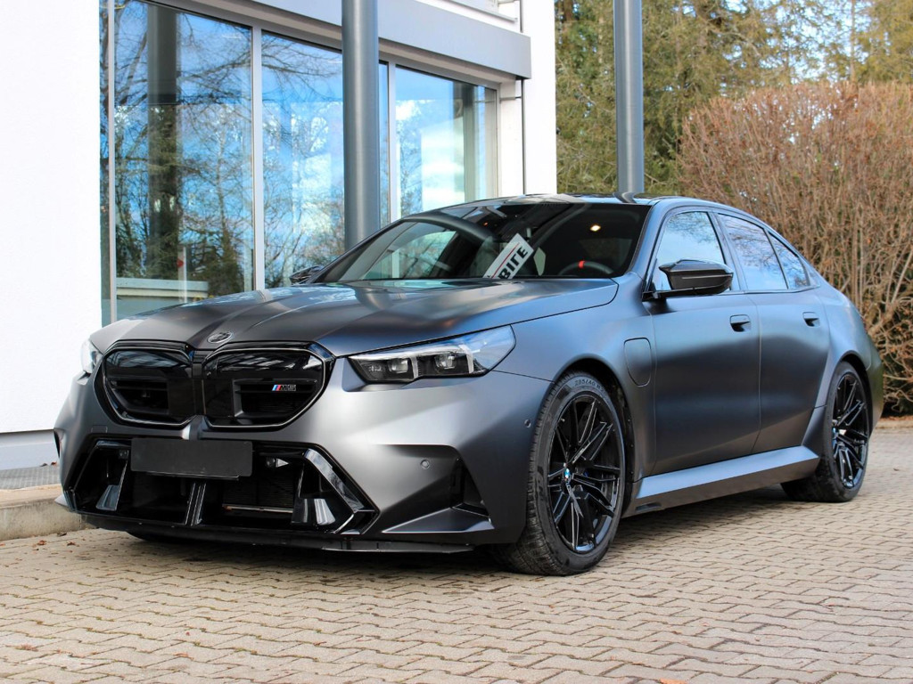 BMW M5