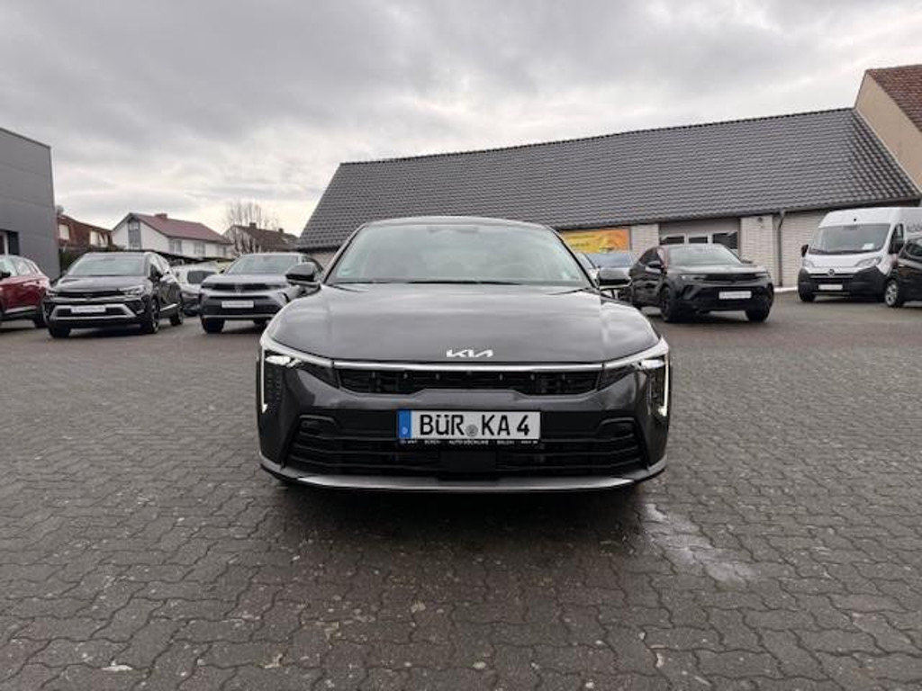 Kia K4