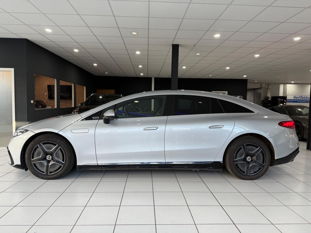 Mercedes-Benz EQS