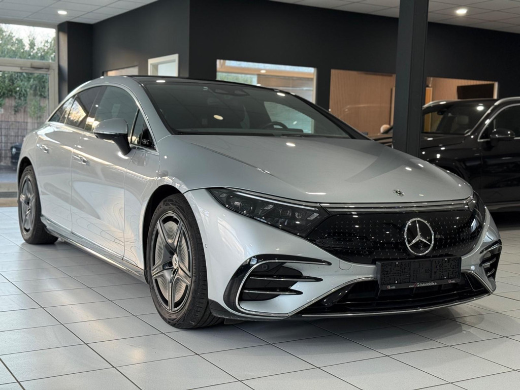 Mercedes-Benz EQS