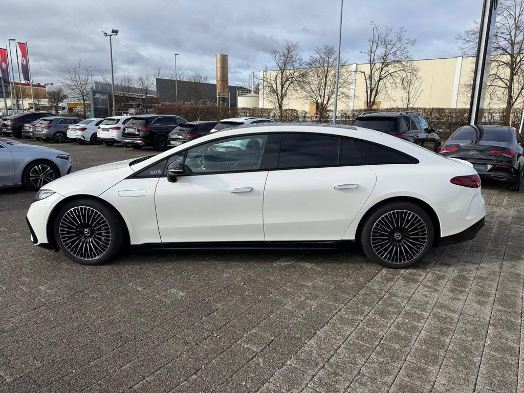 Mercedes-Benz EQS