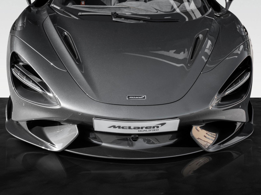 McLaren 765LT