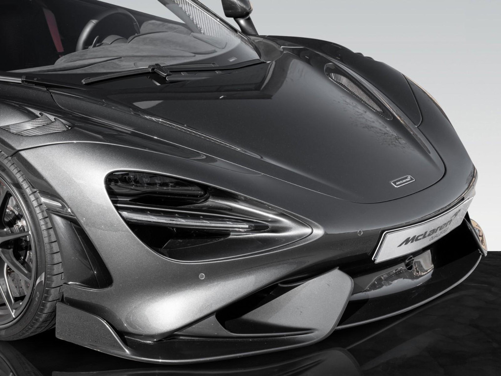 McLaren 765LT