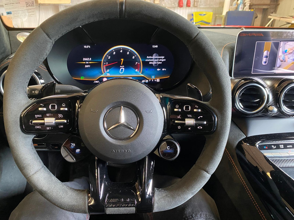 Mercedes-Benz AMG GT