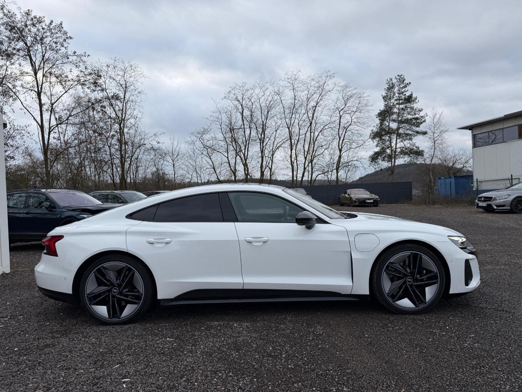 Audi RS e-tron GT