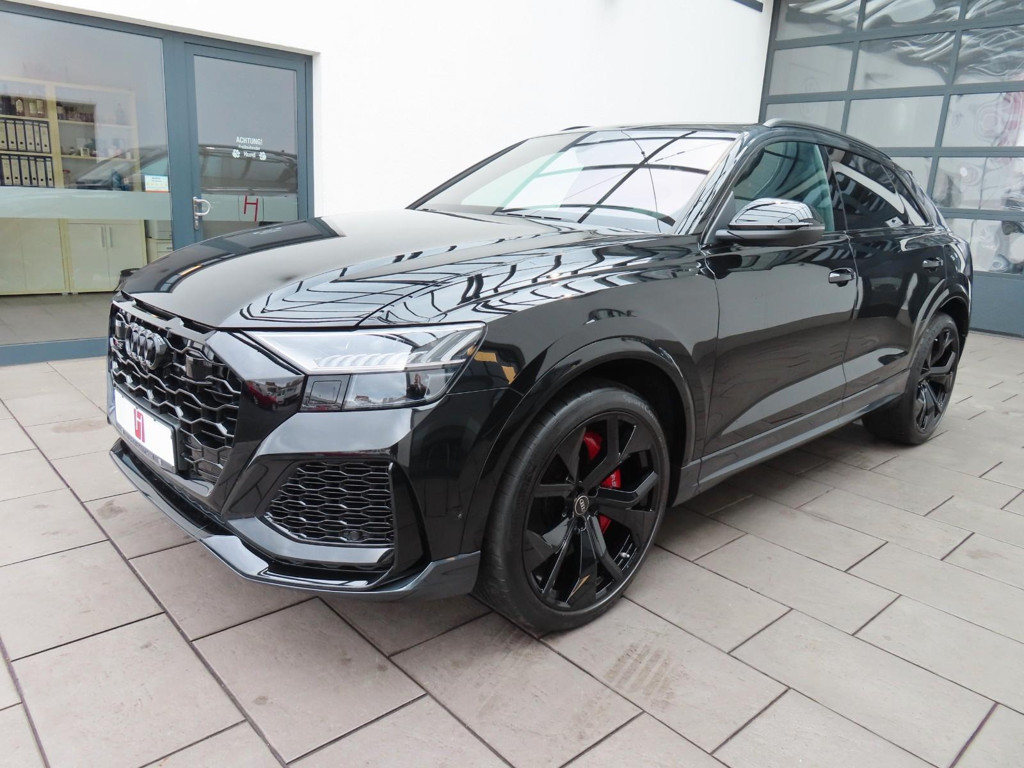 Audi RS Q8