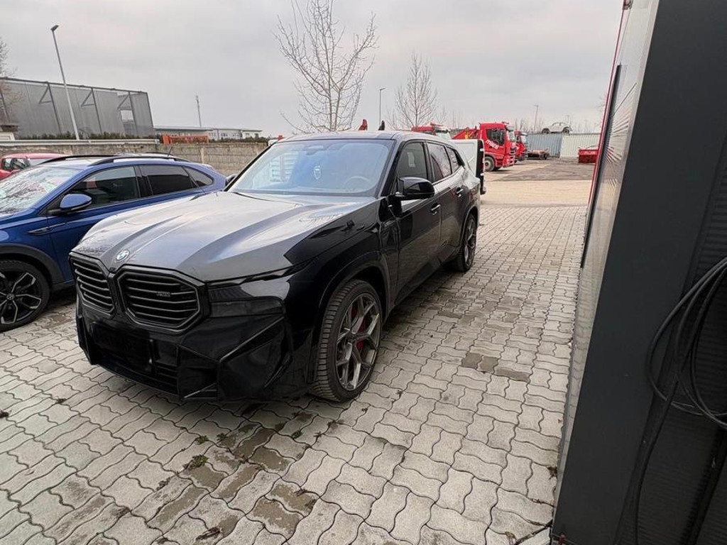 BMW XM 2025 Hybride Benzine