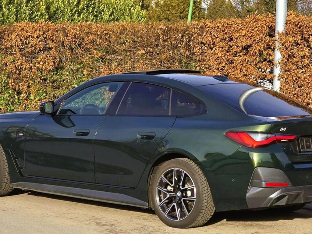 BMW i4