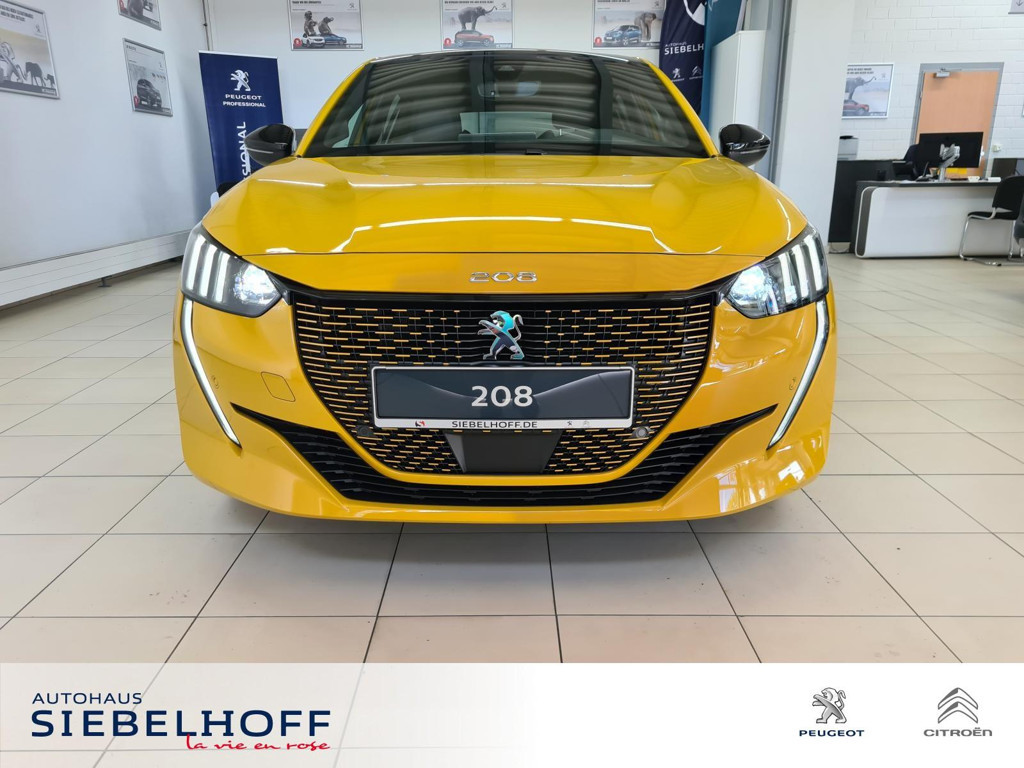 Peugeot e-208