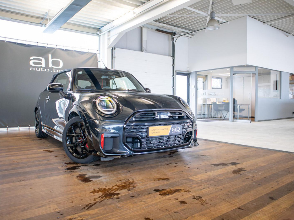 Mini John Cooper Works Cabrio